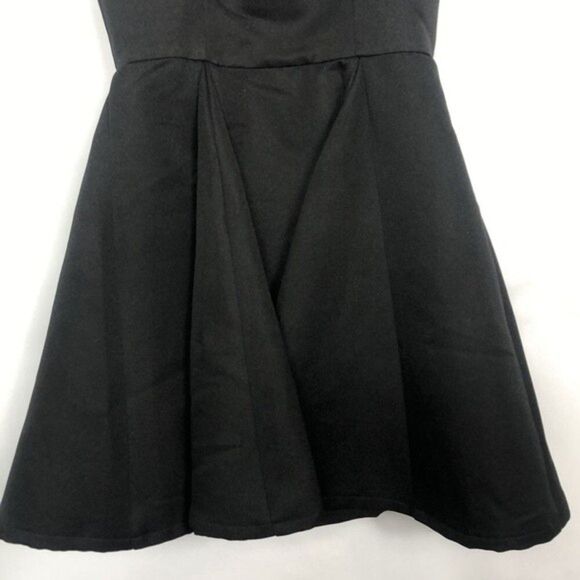 Lulu’s Spaghetti Strap Square Neckline Skater Mini Dress  Small (T253) - Picture 3 of 8